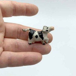 Фигурка корова, фарфор, кукольная миниатюра 1:12