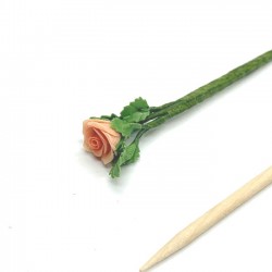 Роза коралловая с листьями, миниатюра, масштаб 1:12