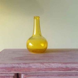 Бутылка, колба, желтое стекло, миниатюра 1:12